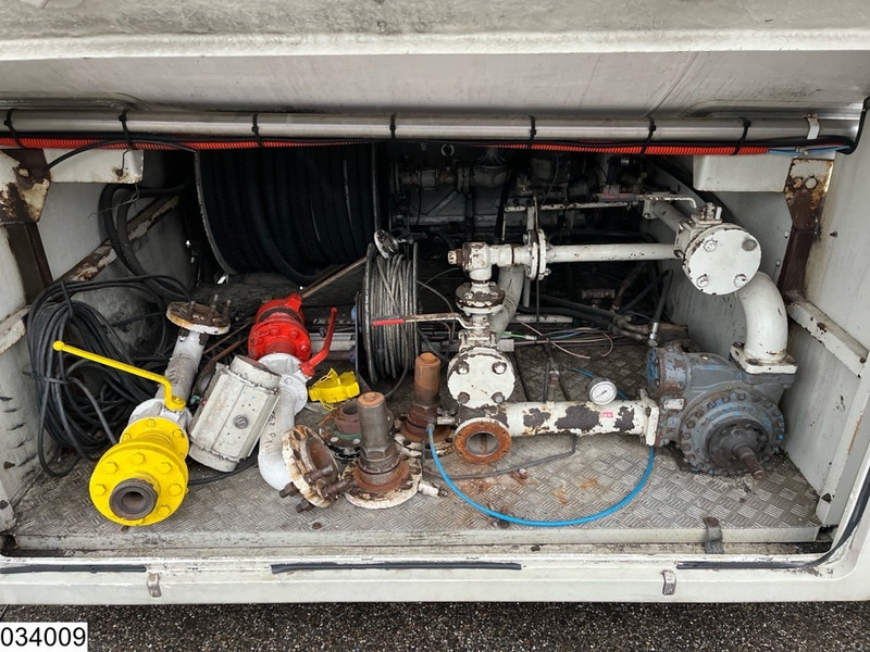 Guhur Gas 49300 liter, LPG GPL Butane gas, 1 Comp - Cisternový návěs: obrázek 4 Guhur Gas 49300 liter, LPG GPL Butane gas, 1 Comp - Cisternový návěs: obrázek 4