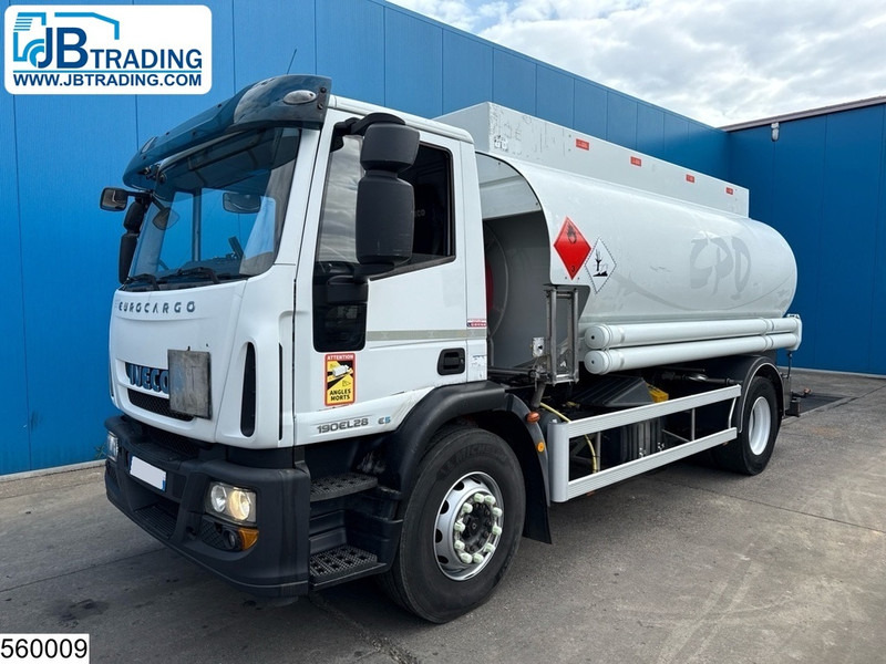 Iveco Eurocargo 190EL28 EURO 5, Fuel, 13390 liter, 4 Comp - Cisternové vozidlo: obrázek 1 Iveco Eurocargo 190EL28 EURO 5, Fuel, 13390 liter, 4 Comp - Cisternové vozidlo: obrázek 1
