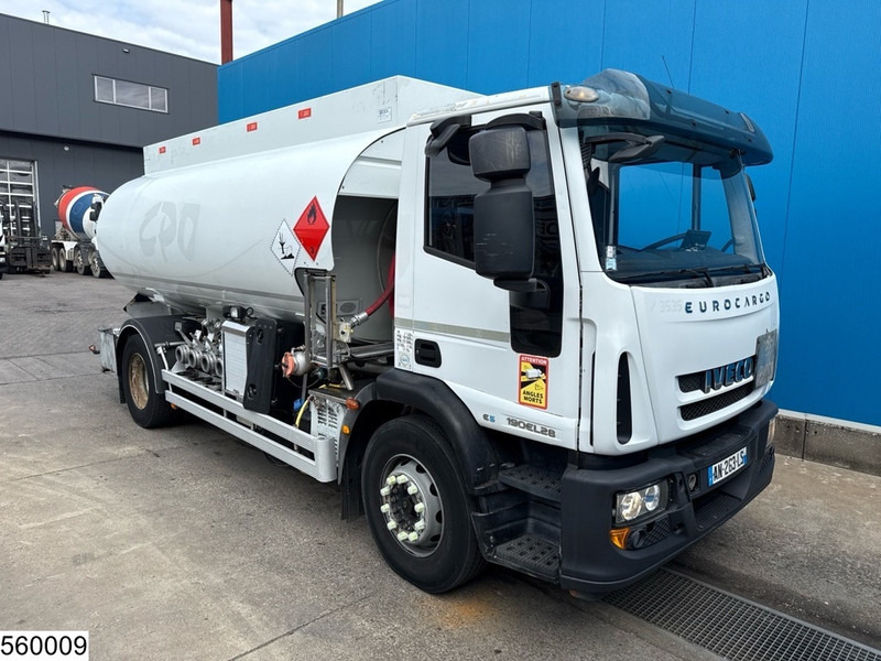 Iveco Eurocargo 190EL28 EURO 5, Fuel, 13390 liter, 4 Comp - Cisternové vozidlo: obrázek 2 Iveco Eurocargo 190EL28 EURO 5, Fuel, 13390 liter, 4 Comp - Cisternové vozidlo: obrázek 2
