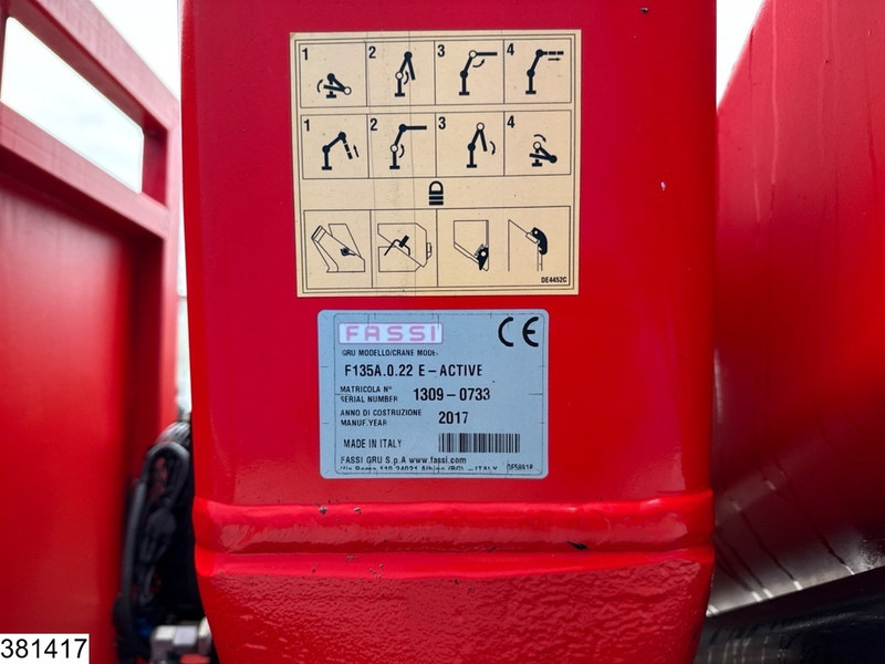 Iveco Stralis 360 6x2, EURO 6, Fassi, Remote - Nákladní automobil valníkový/ Plošinový, Auto s hydraulickou rukou: obrázek 5 Iveco Stralis 360 6x2, EURO 6, Fassi, Remote - Nákladní automobil valníkový/ Plošinový, Auto s hydraulickou rukou: obrázek 5