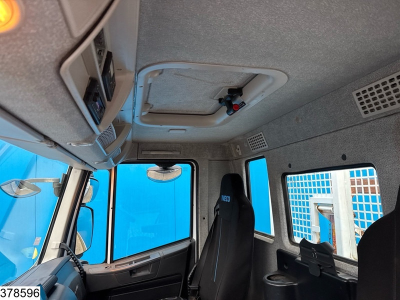 Nákladní automobil valníkový/ Plošinový, Auto s hydraulickou rukou Iveco Trakker 360 6X4, EURO 6, Palfinger, Remote, Steel suspension: obrázek 8