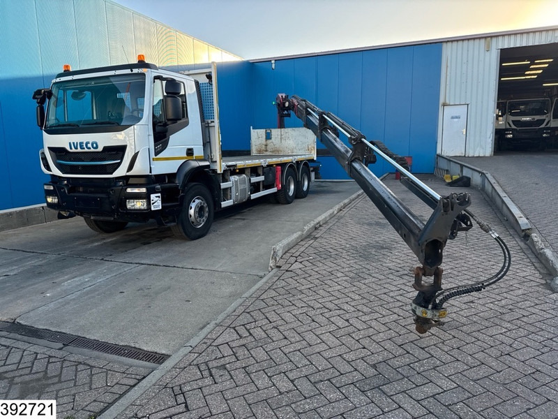 Iveco Trakker 360 6x4, EURO 6, Palfinger, Remote - Nákladní automobil valníkový/ Plošinový, Auto s hydraulickou rukou: obrázek 2 Iveco Trakker 360 6x4, EURO 6, Palfinger, Remote - Nákladní automobil valníkový/ Plošinový, Auto s hydraulickou rukou: obrázek 2
