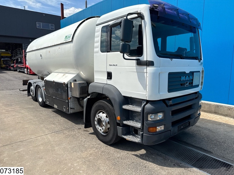 MAN TGA 26 310 6X2, 22070 Liter, PTO - Cisternové vozidlo: obrázek 3 MAN TGA 26 310 6X2, 22070 Liter, PTO - Cisternové vozidlo: obrázek 3