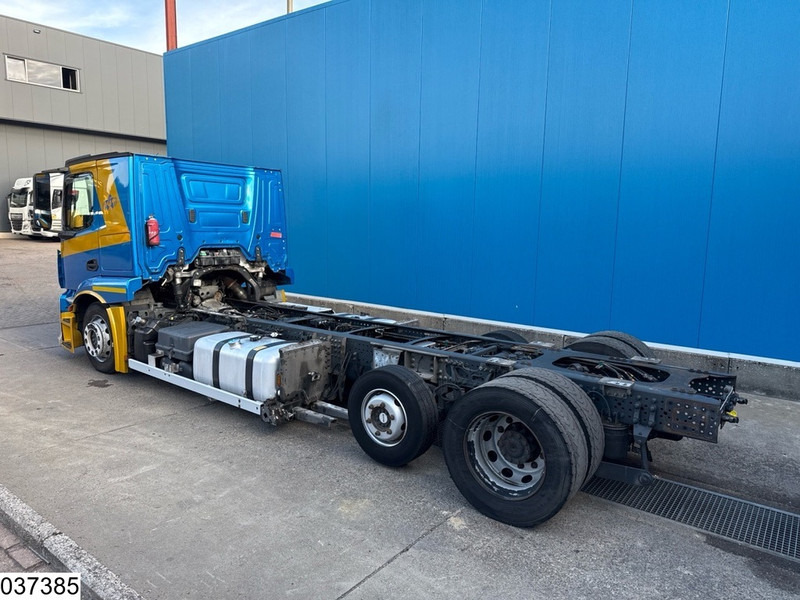 Mercedes-Benz Actros 2443 6x2, EURO 6, PTO, Standairco - Podvozek s kabinou: obrázek 4 Mercedes-Benz Actros 2443 6x2, EURO 6, PTO, Standairco - Podvozek s kabinou: obrázek 4