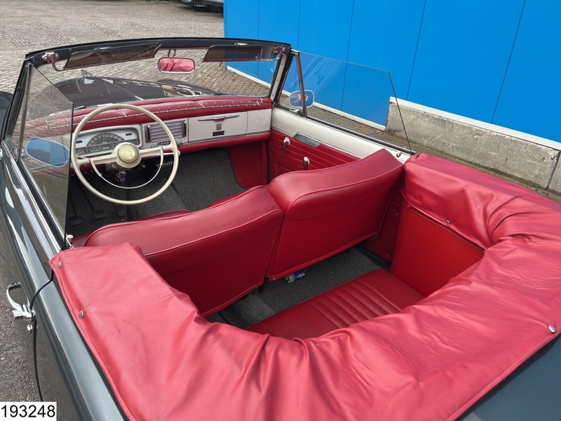Peugeot CABRIOLET 403 Cabriolet - Osobní auto: obrázek 3 Peugeot CABRIOLET 403 Cabriolet - Osobní auto: obrázek 3