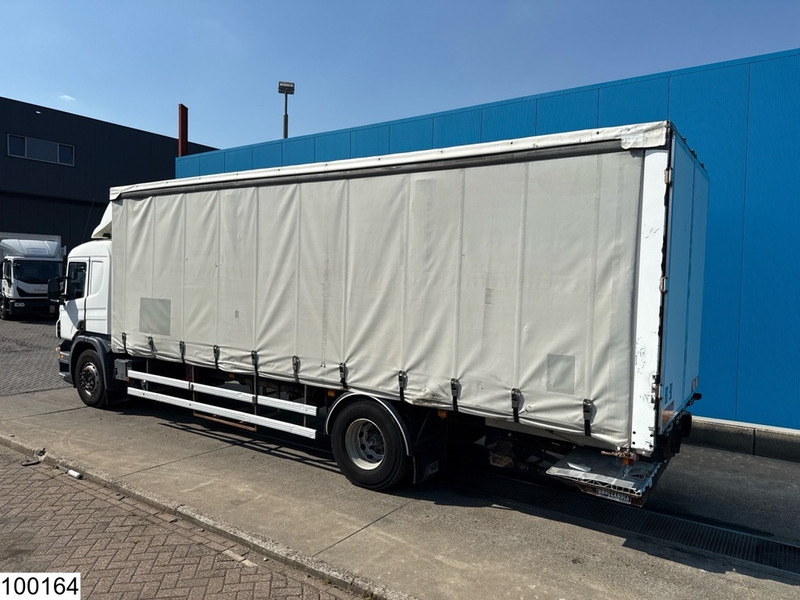 Scania P 270 EURO 3, 3p, Dhollandia - Plachtový nákladní auto: obrázek 4 Scania P 270 EURO 3, 3p, Dhollandia - Plachtový nákladní auto: obrázek 4