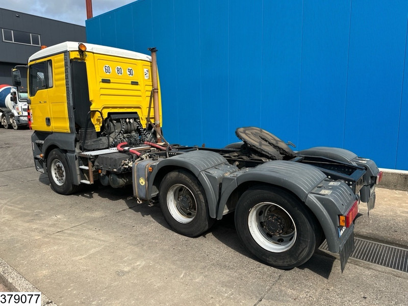 MAN TGA 33 530 6X4, Manual, Steel suspension, Hydraulics - Tahač: obrázek 4 MAN TGA 33 530 6X4, Manual, Steel suspension, Hydraulics - Tahač: obrázek 4