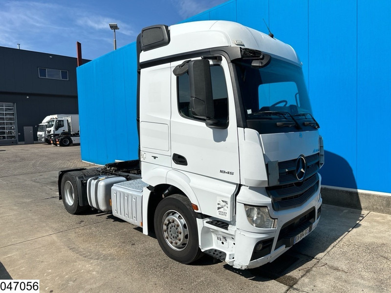 Mercedes-Benz Actros 1845 EURO 6 - Tahač: obrázek 3 Mercedes-Benz Actros 1845 EURO 6 - Tahač: obrázek 3