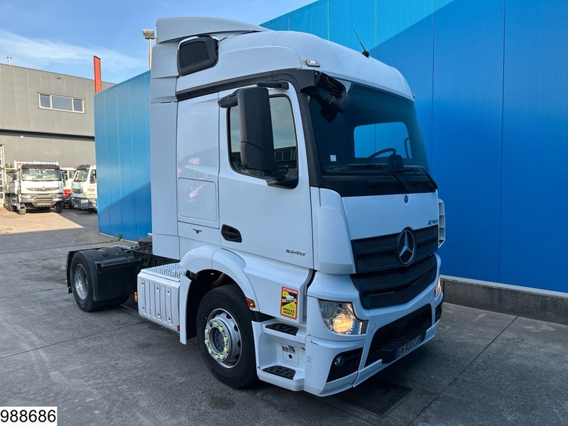 Mercedes-Benz Actros 1845 EURO 6 - Tahač: obrázek 3 Mercedes-Benz Actros 1845 EURO 6 - Tahač: obrázek 3