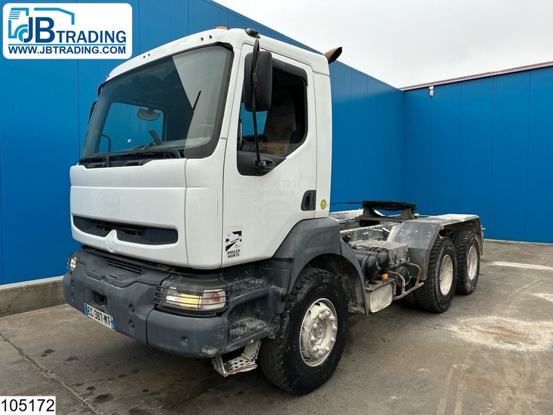 Renault Kerax 370 6x4, Manual, Steel suspension - Tahač: obrázek 1 Renault Kerax 370 6x4, Manual, Steel suspension - Tahač: obrázek 1