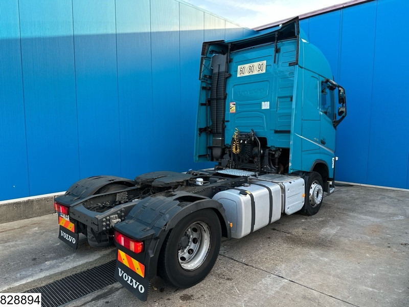 Volvo FH 460 EURO 6 - Tahač: obrázek 2 Volvo FH 460 EURO 6 - Tahač: obrázek 2