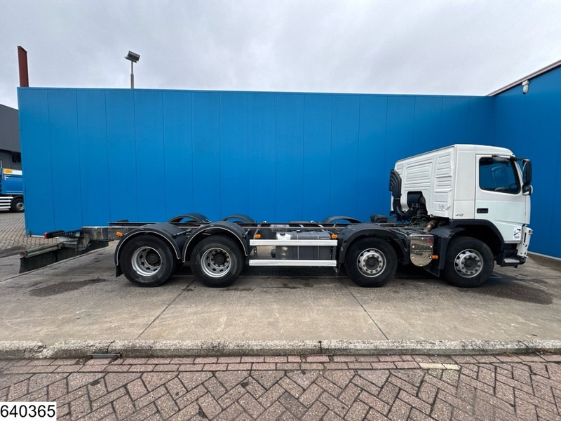 Podvozek s kabinou Volvo FM 410 8x4, EURO 5, PTO: obrázek 13