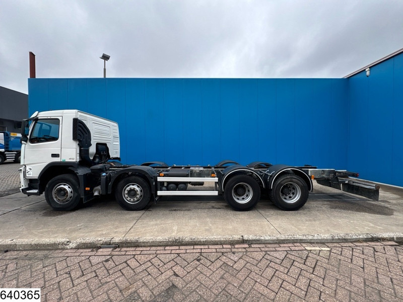Podvozek s kabinou Volvo FM 410 8x4, EURO 5, PTO: obrázek 12