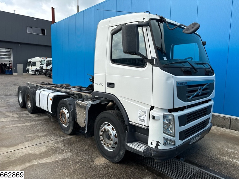 Volvo FM 410 8x4, EURO 5, PTO - Podvozek s kabinou: obrázek 3 Volvo FM 410 8x4, EURO 5, PTO - Podvozek s kabinou: obrázek 3