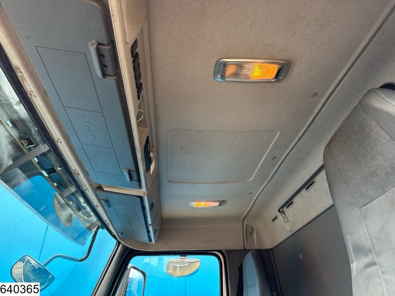 Podvozek s kabinou Volvo FM 410 8x4, EURO 5, PTO: obrázek 8