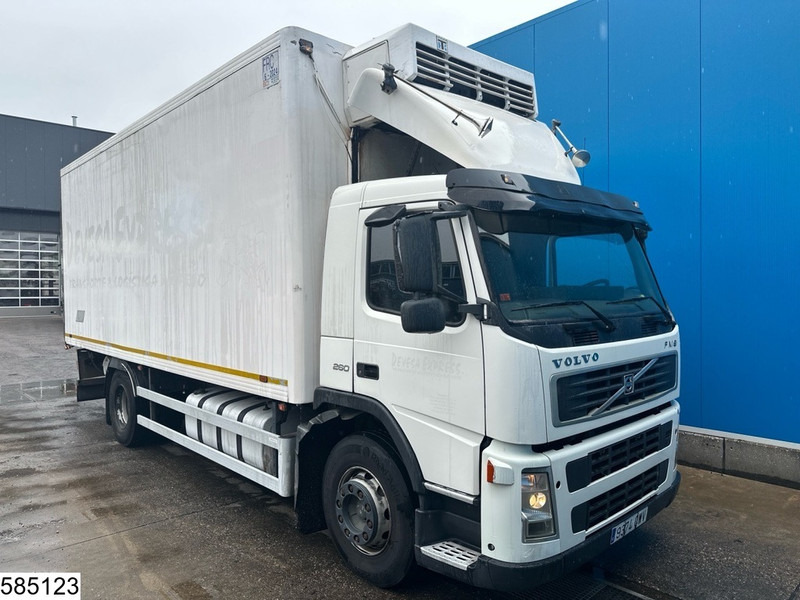 Volvo FM9 260 EURO 3, Thermoking - Chladírenský nákladní automobil: obrázek 3 Volvo FM9 260 EURO 3, Thermoking - Chladírenský nákladní automobil: obrázek 3