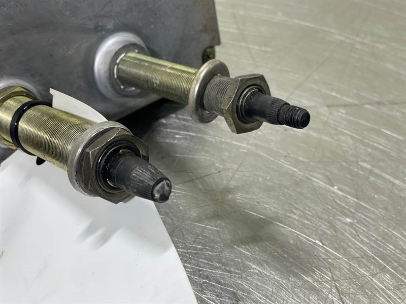 Ahlmann AZ14-4184960G-Wiper motor/Wischermotor - Elektrický systém pro Stavební technika: obrázek 5 Ahlmann AZ14-4184960G-Wiper motor/Wischermotor - Elektrický systém pro Stavební technika: obrázek 5