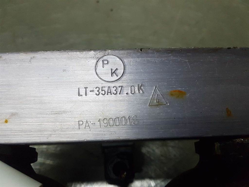 Ahlmann AZ150E-4197981A/4101299A-Stabilising module - Hydraulika pro Stavební technika: obrázek 4 Ahlmann AZ150E-4197981A/4101299A-Stabilising module - Hydraulika pro Stavební technika: obrázek 4