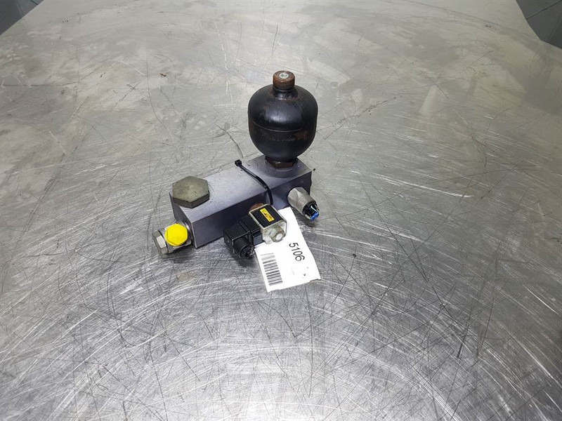 Ahlmann AZ45E-4108214A/4108337A-Stabilising module - Hydraulika pro Stavební technika: obrázek 1 Ahlmann AZ45E-4108214A/4108337A-Stabilising module - Hydraulika pro Stavební technika: obrázek 1
