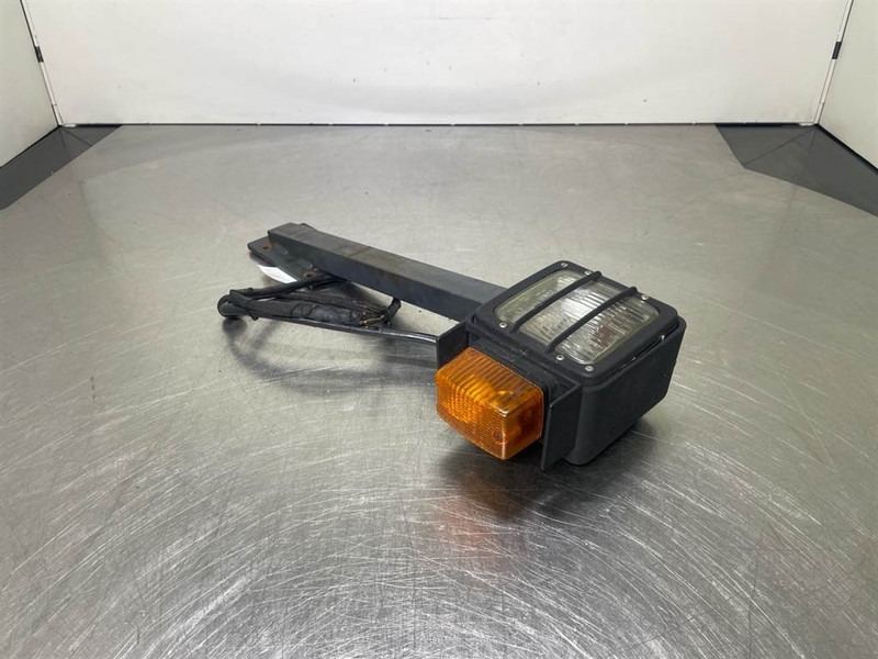 Ahlmann AZ6-4145335O/4193448A-Light/Leuchte/Verlichting - Elektrický systém pro Stavební technika: obrázek 4 Ahlmann AZ6-4145335O/4193448A-Light/Leuchte/Verlichting - Elektrický systém pro Stavební technika: obrázek 4