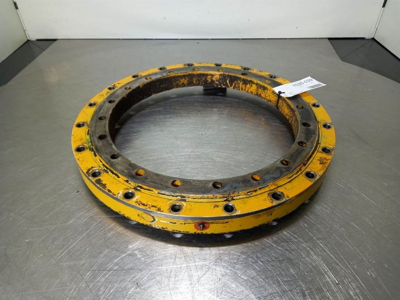 Ahlmann AZ6-4197762A-Slewing ring/Drehkranz/Draaikrans - Rám/ Šasi pro Stavební technika: obrázek 4 Ahlmann AZ6-4197762A-Slewing ring/Drehkranz/Draaikrans - Rám/ Šasi pro Stavební technika: obrázek 4