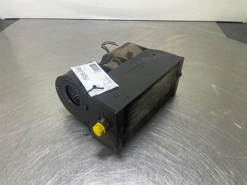 Ahlmann AZ6-Aurora Teddy Einbau 12V-Blower/Heater - Kabina a interiér pro Stavební technika: obrázek 1 Ahlmann AZ6-Aurora Teddy Einbau 12V-Blower/Heater - Kabina a interiér pro Stavební technika: obrázek 1