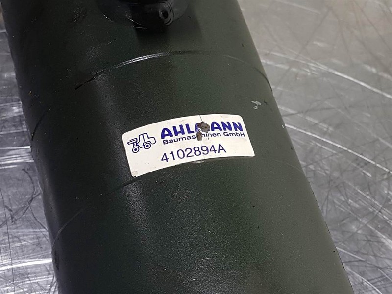 Ahlmann AZ85 - 4102894A - Swivel cylinder/Schwenkzylinder - Hydraulika: obrázek 4 Ahlmann AZ85 - 4102894A - Swivel cylinder/Schwenkzylinder - Hydraulika: obrázek 4