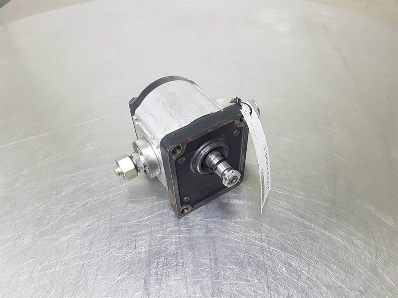 Casappa PLP30.38S0-83E3-Gearpump/Zahnradpumpe/Tandwielpomp - Hydraulika pro Stavební technika: obrázek 2 Casappa PLP30.38S0-83E3-Gearpump/Zahnradpumpe/Tandwielpomp - Hydraulika pro Stavební technika: obrázek 2