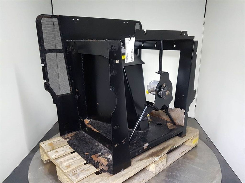 Case 621D-84528083-Tank/Behälter/Reservoir - Hydraulika pro Stavební technika: obrázek 2 Case 621D-84528083-Tank/Behälter/Reservoir - Hydraulika pro Stavební technika: obrázek 2