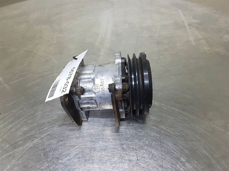 Case 621D-Sanden U4611-Compressor/Kompressor/Aircopomp - Motor pro Stavební technika: obrázek 1 Case 621D-Sanden U4611-Compressor/Kompressor/Aircopomp - Motor pro Stavební technika: obrázek 1