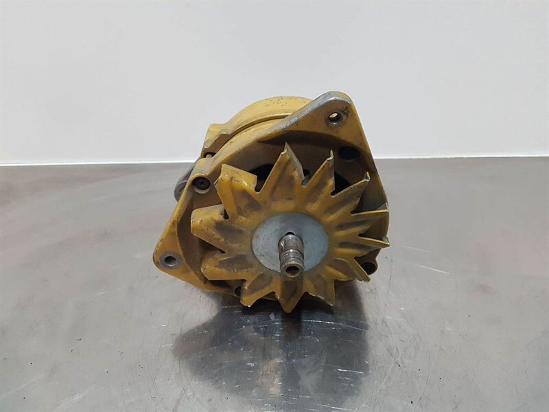 Cat 109-2362-24V 55A-Alternator/Lichtmaschine/Dynamo - Motor pro Stavební technika: obrázek 2 Cat 109-2362-24V 55A-Alternator/Lichtmaschine/Dynamo - Motor pro Stavební technika: obrázek 2