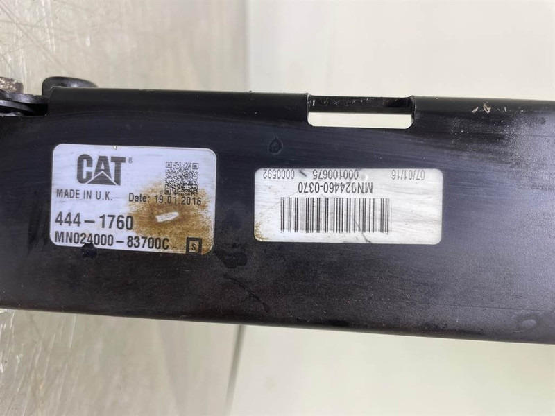 Cat 907M-444-1760-Airco condenser/Klimakondensator - Rám/ Šasi pro Stavební technika: obrázek 5 Cat 907M-444-1760-Airco condenser/Klimakondensator - Rám/ Šasi pro Stavební technika: obrázek 5