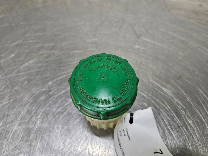 Cat 907M - Brake pedal reservoir - Kabina a interiér pro Stavební technika: obrázek 3 Cat 907M - Brake pedal reservoir - Kabina a interiér pro Stavební technika: obrázek 3