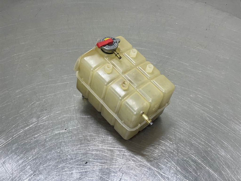 Cat 924G-227-0103-Expansion tank/Ausgleichsbehälter - Motor pro Stavební technika: obrázek 2 Cat 924G-227-0103-Expansion tank/Ausgleichsbehälter - Motor pro Stavební technika: obrázek 2