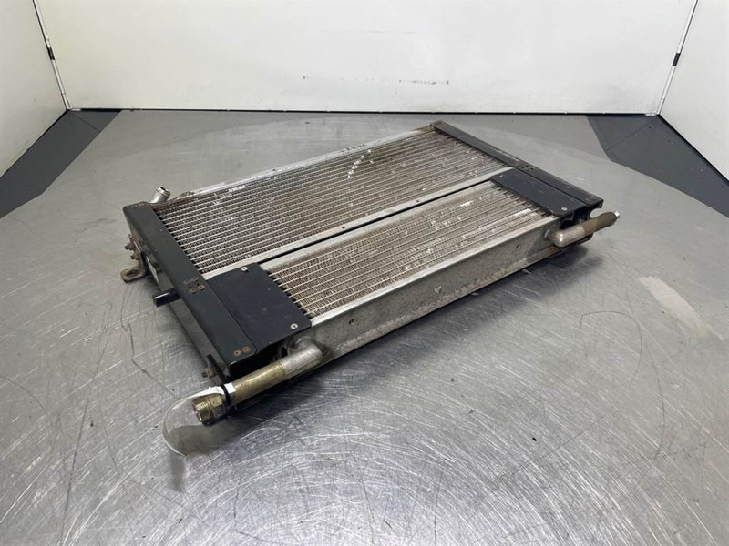 Cat 924G-239-6770-Cooler/Kühler/Koeler - Motor pro Stavební technika: obrázek 3 Cat 924G-239-6770-Cooler/Kühler/Koeler - Motor pro Stavební technika: obrázek 3