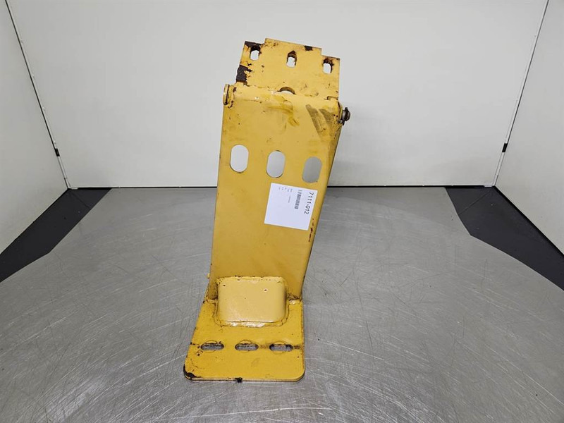 Cat 966H-300-5456-Fender bracket/Halter/Steun - Rám/ Šasi pro Stavební technika: obrázek 2 Cat 966H-300-5456-Fender bracket/Halter/Steun - Rám/ Šasi pro Stavební technika: obrázek 2