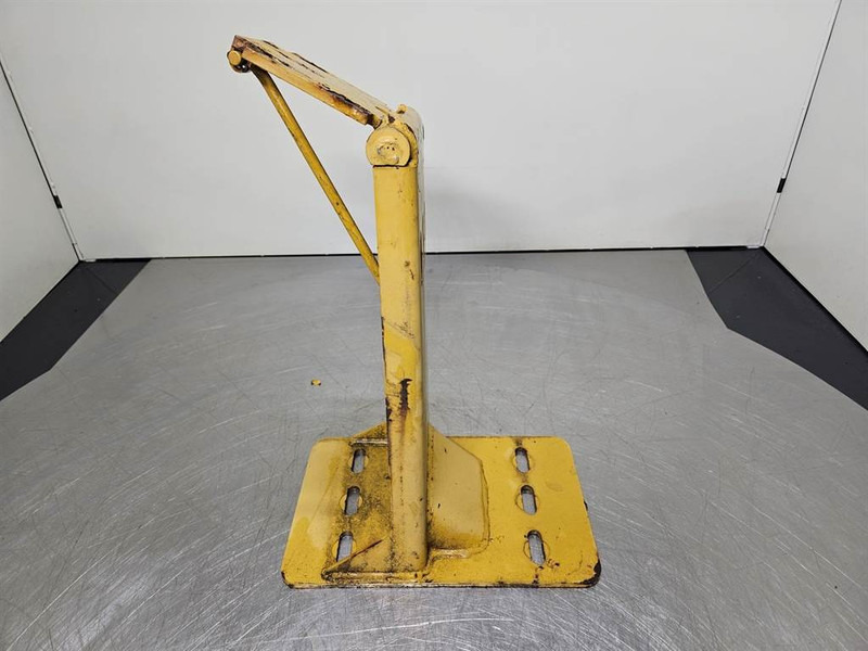 Cat 966H-300-5456-Fender bracket/Halter/Steun - Rám/ Šasi pro Stavební technika: obrázek 4 Cat 966H-300-5456-Fender bracket/Halter/Steun - Rám/ Šasi pro Stavební technika: obrázek 4