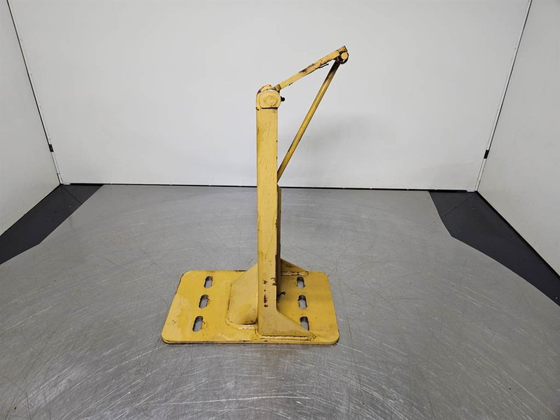 Cat 966H-300-5458-Fender bracket/Halter/Steun - Rám/ Šasi pro Stavební technika: obrázek 1 Cat 966H-300-5458-Fender bracket/Halter/Steun - Rám/ Šasi pro Stavební technika: obrázek 1