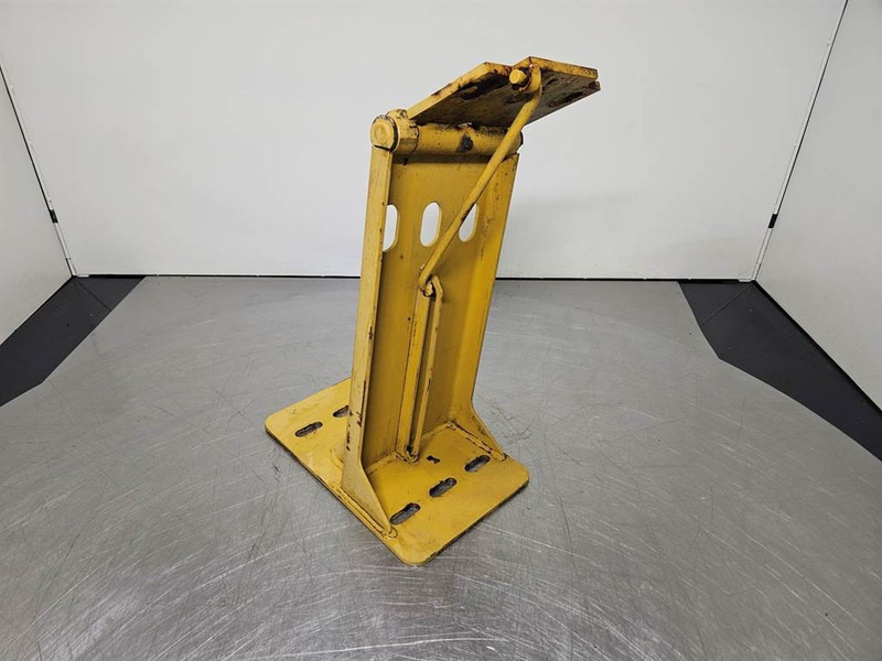 Cat 966H-300-5458-Fender bracket/Halter/Steun - Rám/ Šasi pro Stavební technika: obrázek 5 Cat 966H-300-5458-Fender bracket/Halter/Steun - Rám/ Šasi pro Stavební technika: obrázek 5