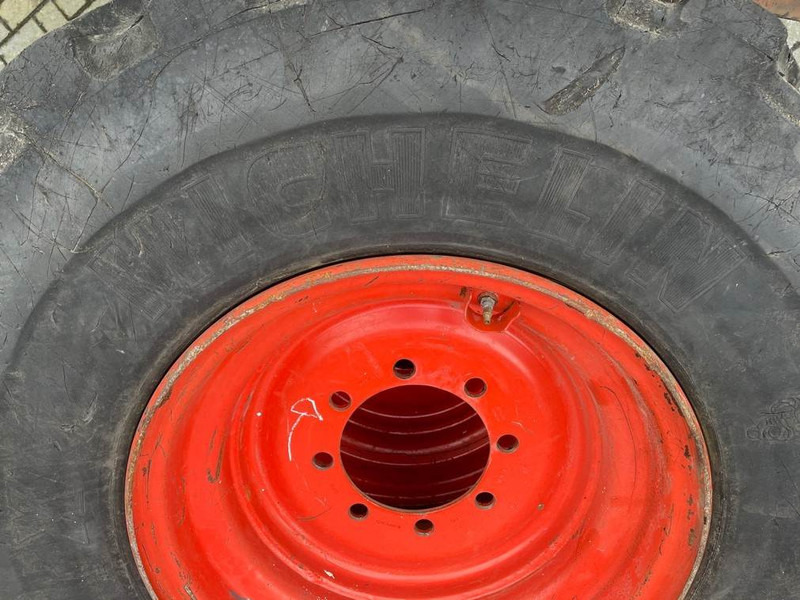 Claas CL956-Michelin 17.5R25-Tire/Reifen/Band - Pneumatiky a ráfky pro Stavební technika: obrázek 5 Claas CL956-Michelin 17.5R25-Tire/Reifen/Band - Pneumatiky a ráfky pro Stavební technika: obrázek 5
