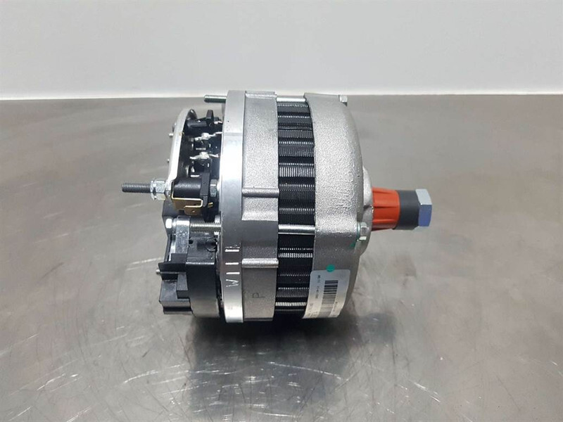 Deutz 1011-14V 60A-Alternator/Lichtmaschine/Dynamo - Motor pro Stavební technika: obrázek 3 Deutz 1011-14V 60A-Alternator/Lichtmaschine/Dynamo - Motor pro Stavební technika: obrázek 3