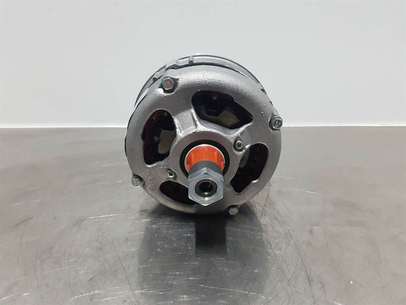 Deutz 1011-14V 60A-Alternator/Lichtmaschine/Dynamo - Motor pro Stavební technika: obrázek 2 Deutz 1011-14V 60A-Alternator/Lichtmaschine/Dynamo - Motor pro Stavební technika: obrázek 2