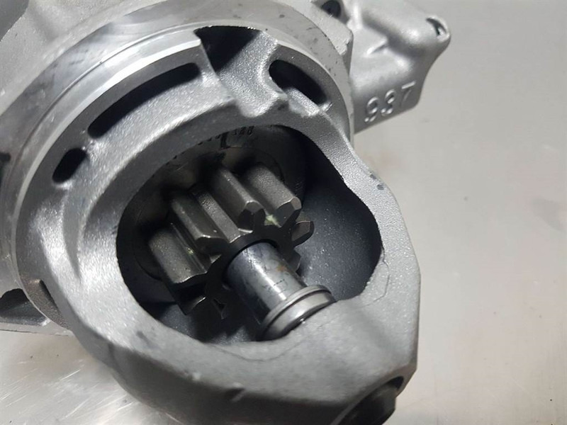 Deutz 1011/2011-12V 9T 2,8KW-Starter/Anlasser/Startmotor - Motor pro Stavební technika: obrázek 4 Deutz 1011/2011-12V 9T 2,8KW-Starter/Anlasser/Startmotor - Motor pro Stavební technika: obrázek 4