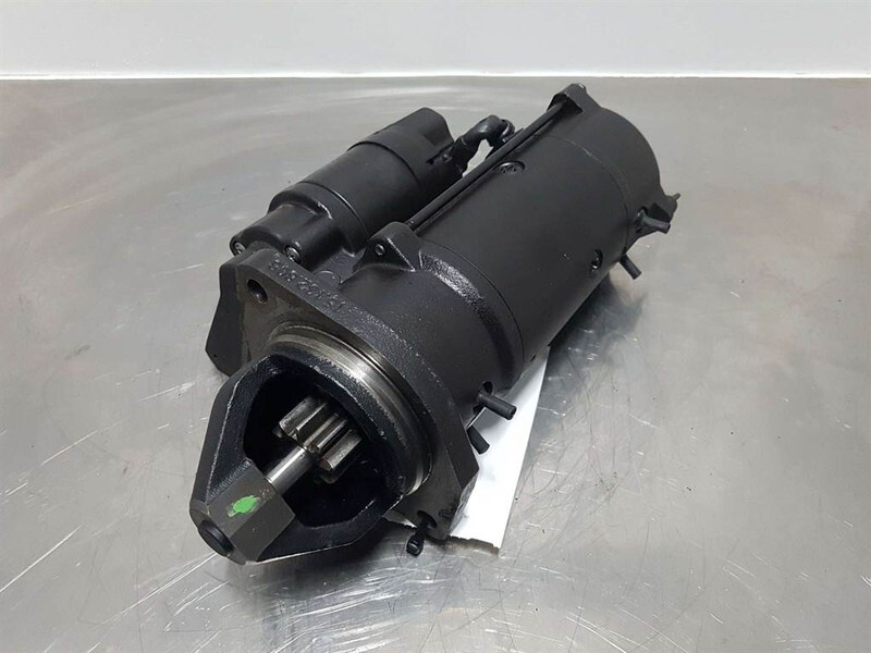 Deutz 12V 9T 4,0KW - Starter/Anlasser/Startmotor - Motor pro Stavební technika: obrázek 1 Deutz 12V 9T 4,0KW - Starter/Anlasser/Startmotor - Motor pro Stavební technika: obrázek 1