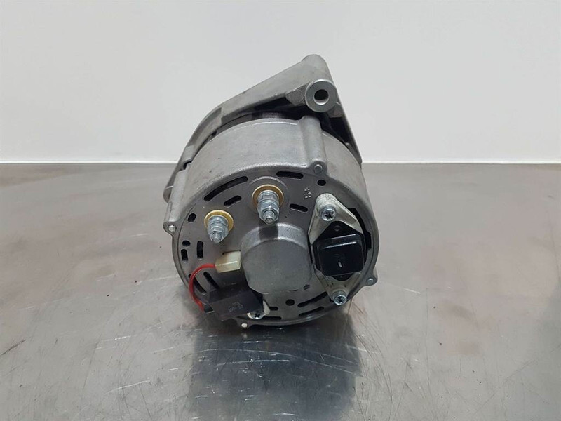 Deutz 28V 27A - Alternator/Lichtmaschine/Dynamo - Motor pro Stavební technika: obrázek 5 Deutz 28V 27A - Alternator/Lichtmaschine/Dynamo - Motor pro Stavební technika: obrázek 5