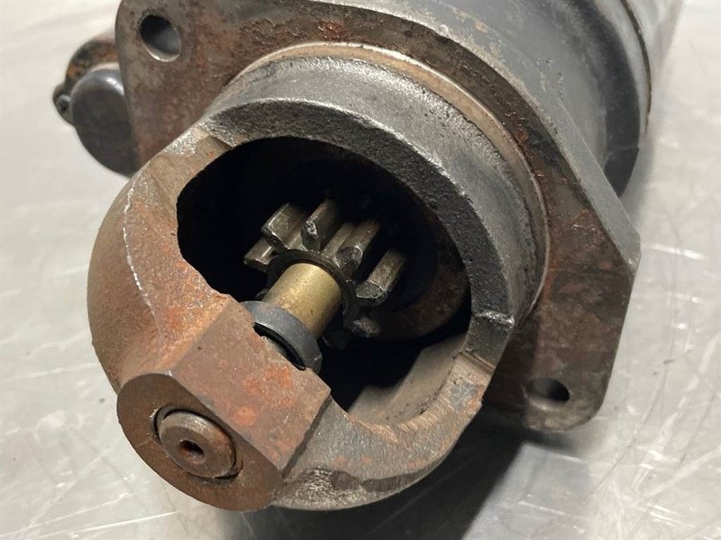 Deutz 912/913-24V 9T 5,4KW-Starter/Anlasser/Startmotor - Motor pro Stavební technika: obrázek 4 Deutz 912/913-24V 9T 5,4KW-Starter/Anlasser/Startmotor - Motor pro Stavební technika: obrázek 4