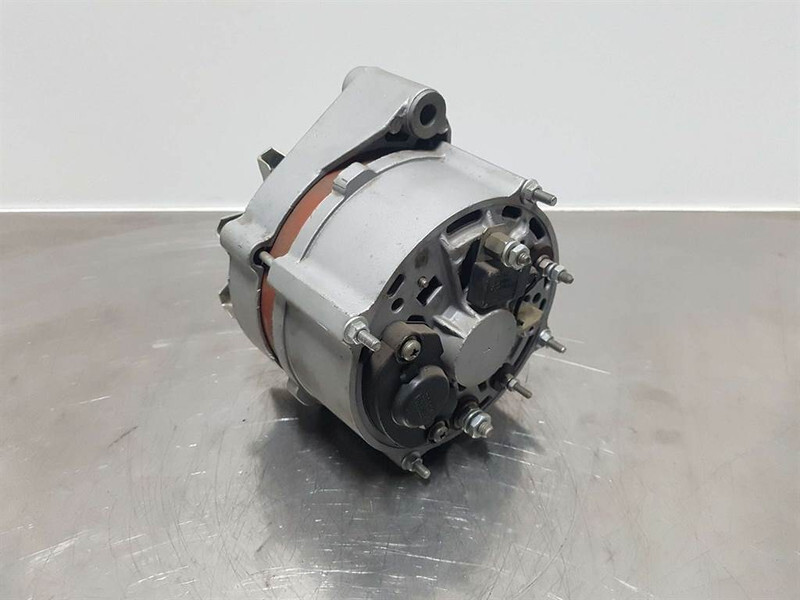 Deutz 913/1013-28V 55A-Alternator/Lichtmaschine/Dynamo - Motor pro Stavební technika: obrázek 4 Deutz 913/1013-28V 55A-Alternator/Lichtmaschine/Dynamo - Motor pro Stavební technika: obrázek 4