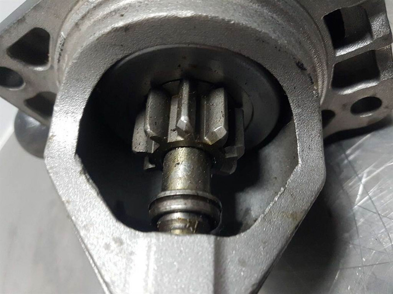 Deutz BF4L913-12V 9T 3,1KW-Starter/Anlasser/Startmotor - Motor pro Stavební technika: obrázek 4 Deutz BF4L913-12V 9T 3,1KW-Starter/Anlasser/Startmotor - Motor pro Stavební technika: obrázek 4