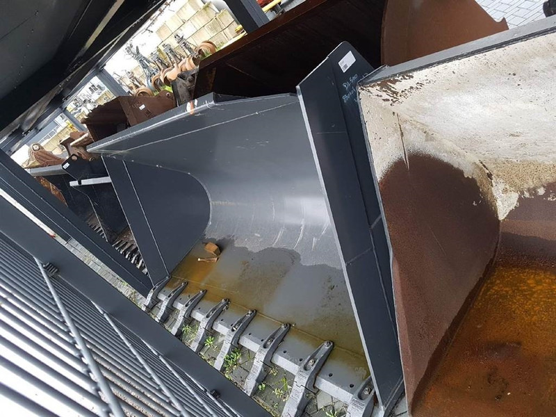 Doosan DL 500 - 3,40 mtr - Bucket/Schaufel/Dichte bak - Lžíce: obrázek 1 Doosan DL 500 - 3,40 mtr - Bucket/Schaufel/Dichte bak - Lžíce: obrázek 1