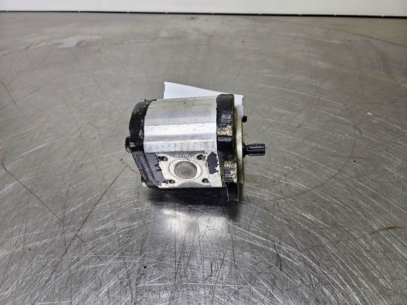 HALDEX W9A1-23-R-3-F-27-N-N-Gearpump/Zahnradpumpe - Hydraulika pro Stavební technika: obrázek 2 HALDEX W9A1-23-R-3-F-27-N-N-Gearpump/Zahnradpumpe - Hydraulika pro Stavební technika: obrázek 2